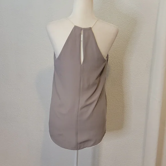 4/$25, Express Tank Top - Picture 3 of 7